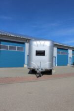 ANKA STALLION Anhänger + Wohnbereich (Home Car) – 2 Pferde, Köpfe zum Heck – Bild 11