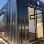 Bewohnbarer modularer Komfortcontainer – 18 m², voll ausgestattet (6×3 m)