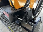 Minibagger TERRA CS 10.1 – 1000 kg – Dieselmotor 11,7 PS | Erdarbeiten und Gestaltung – Bild 11